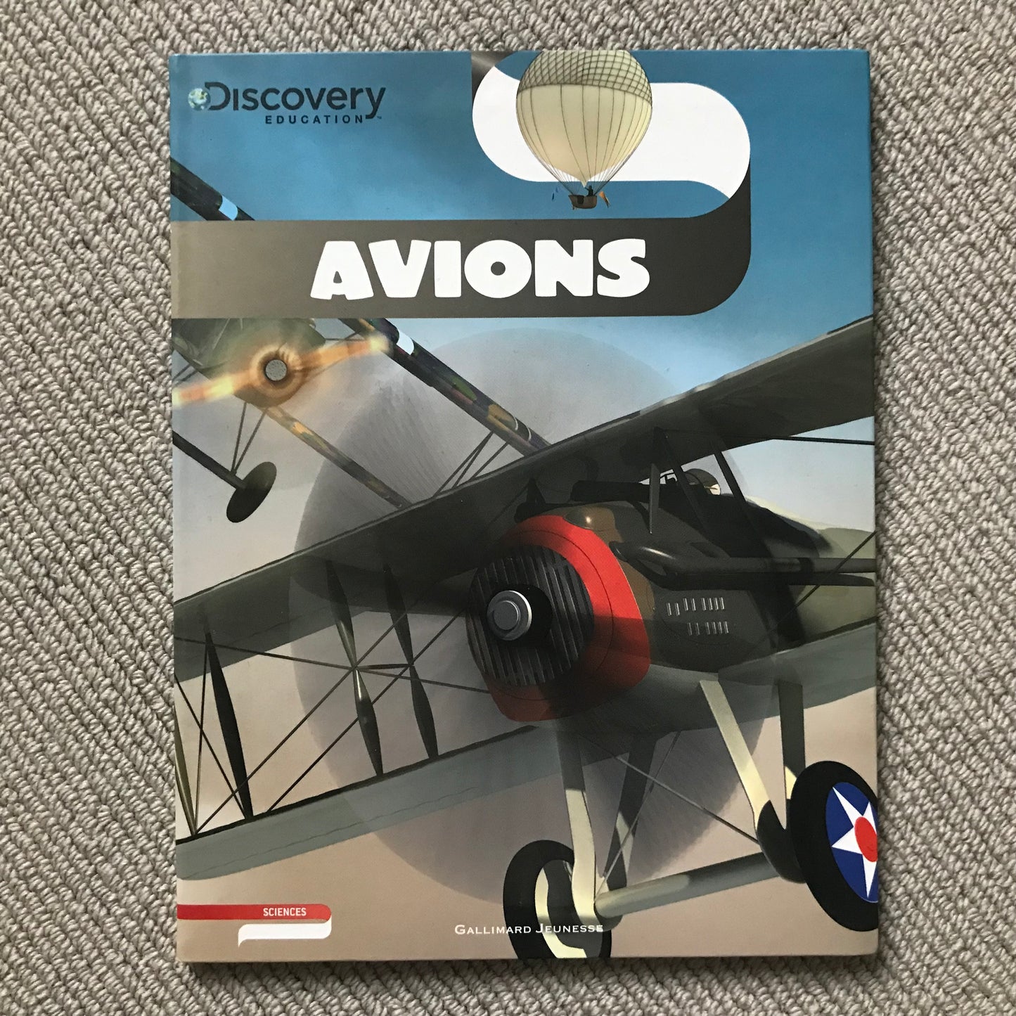 Avions