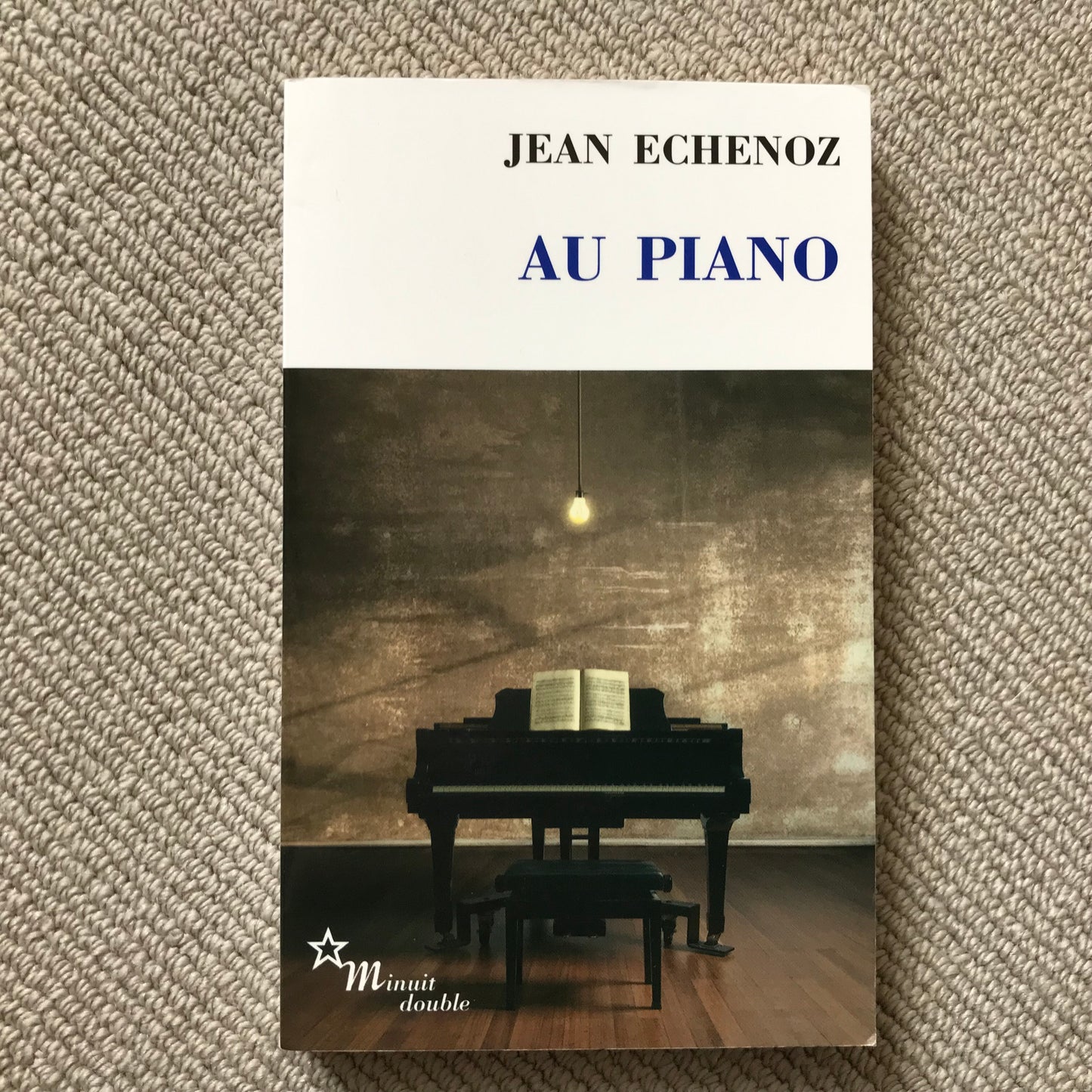 Echenoz, Jean - Au piano