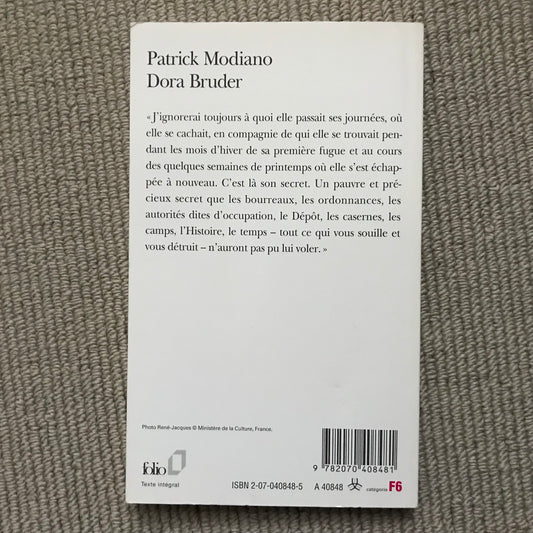 Modiano, Patrick - Dora Bruder