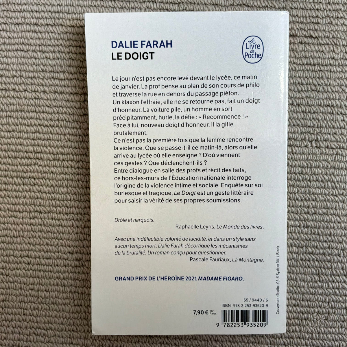 Farah, Dalie - Le doigt