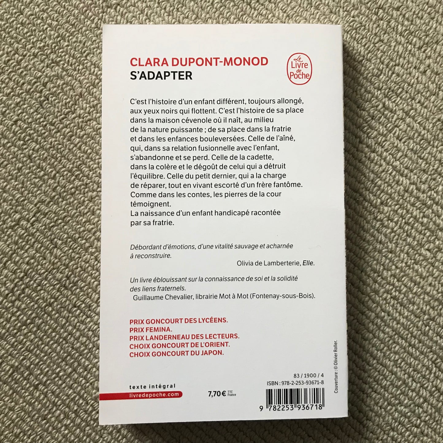Dupont-Monod, Clara - S’adapter