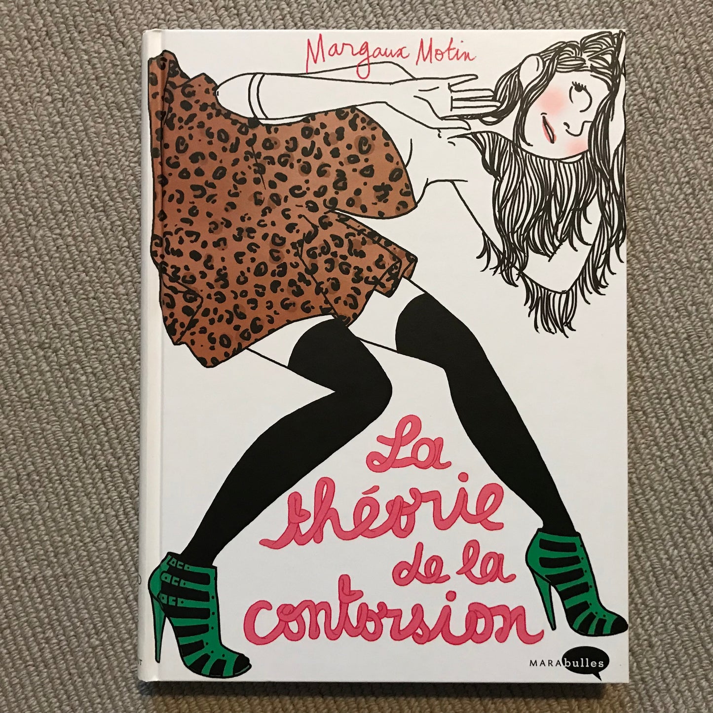 Motin, Margaux - La théorie de la contorsion