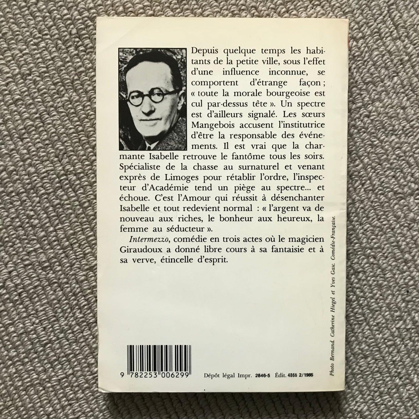 Giraudoux, Jean - Intermezzo