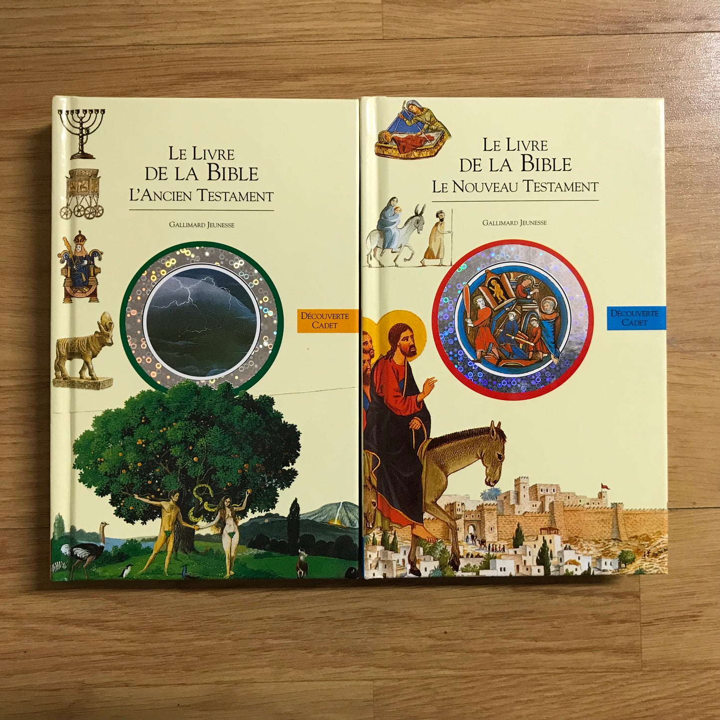 Le livre de la Bible - Le Nouveau Testament et l’Ancien Testament