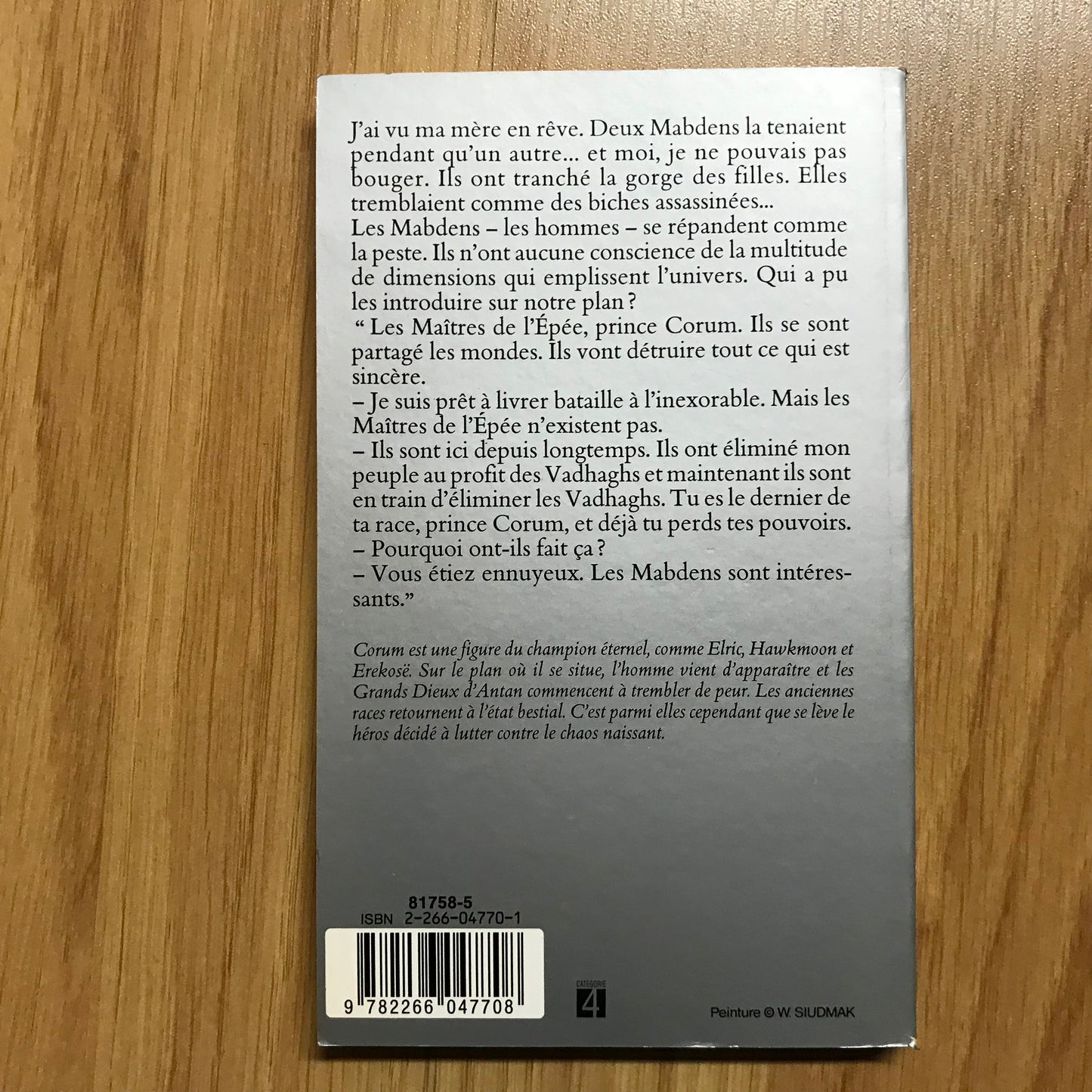 Moorcock, Michael - Les livres de Corum - Le chevalier des épées