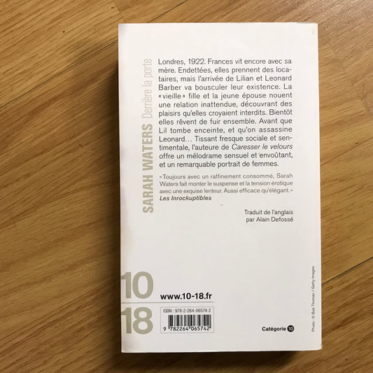 Waters, Sarah - Derrière la porte