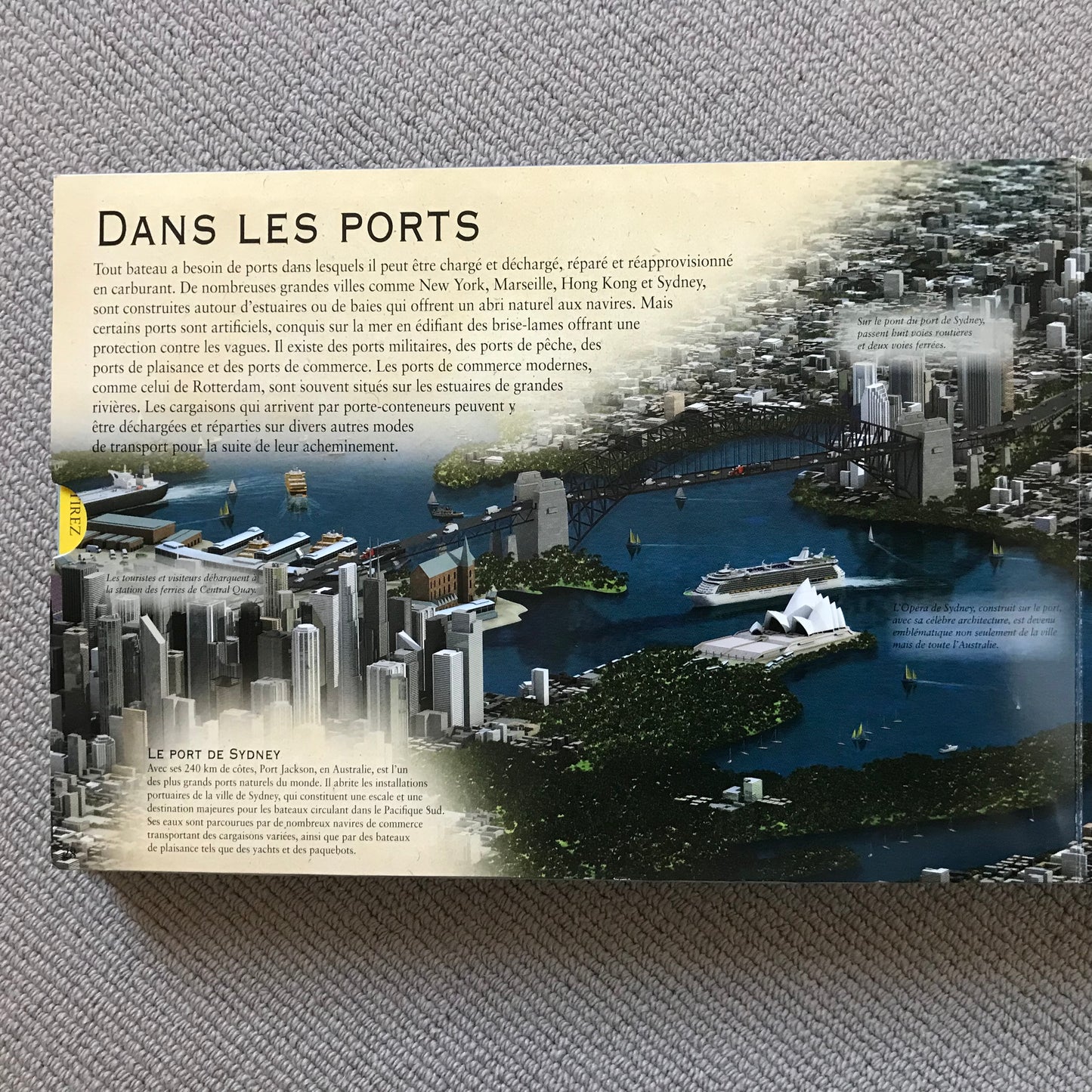 La fabuleuse histoire des bateaux - Large pop up book
