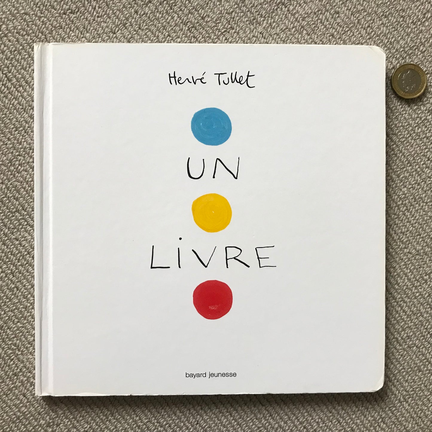 Un livre - Hervé Tullet