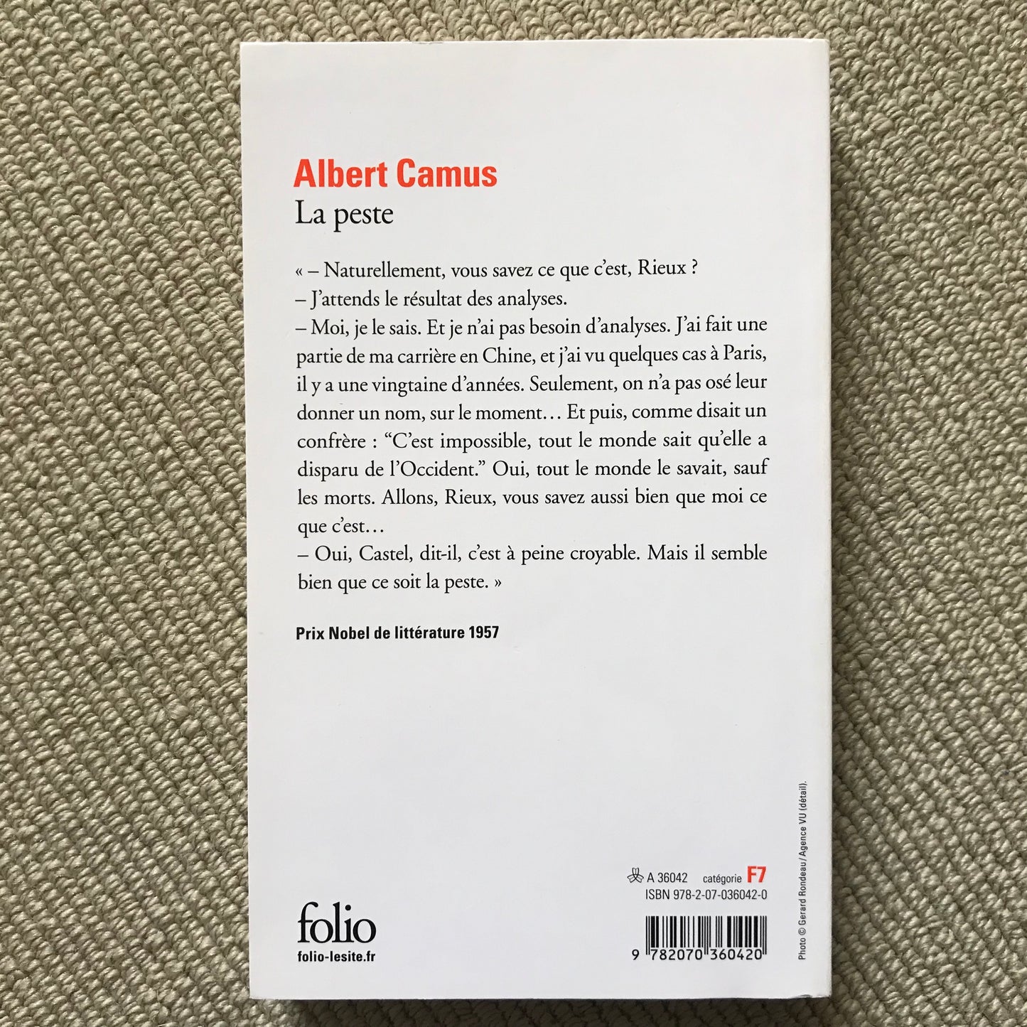 Camus, Albert - La peste