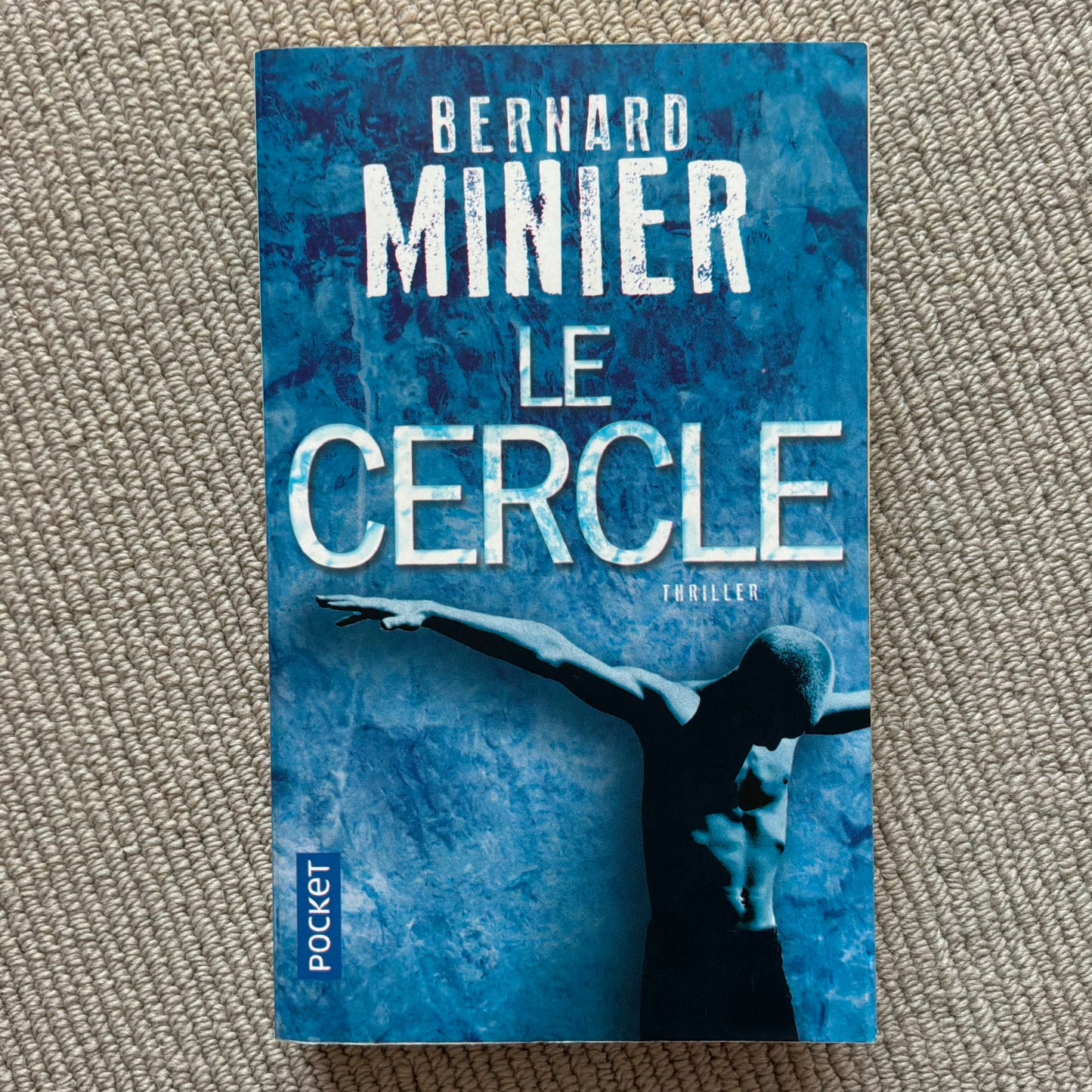 Minier, Bernard - Le cercle