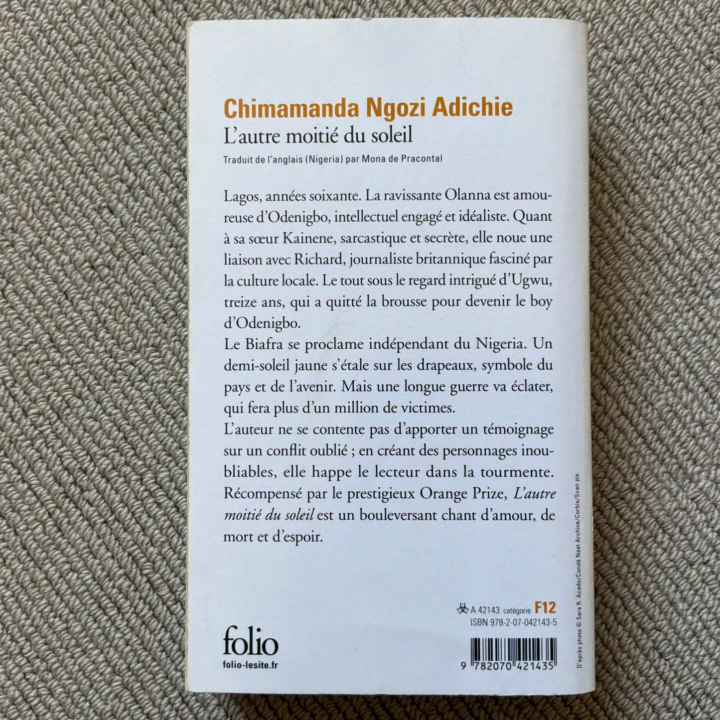 Adichie, Chimamanda Ngozi - L’autre moitié du soleil