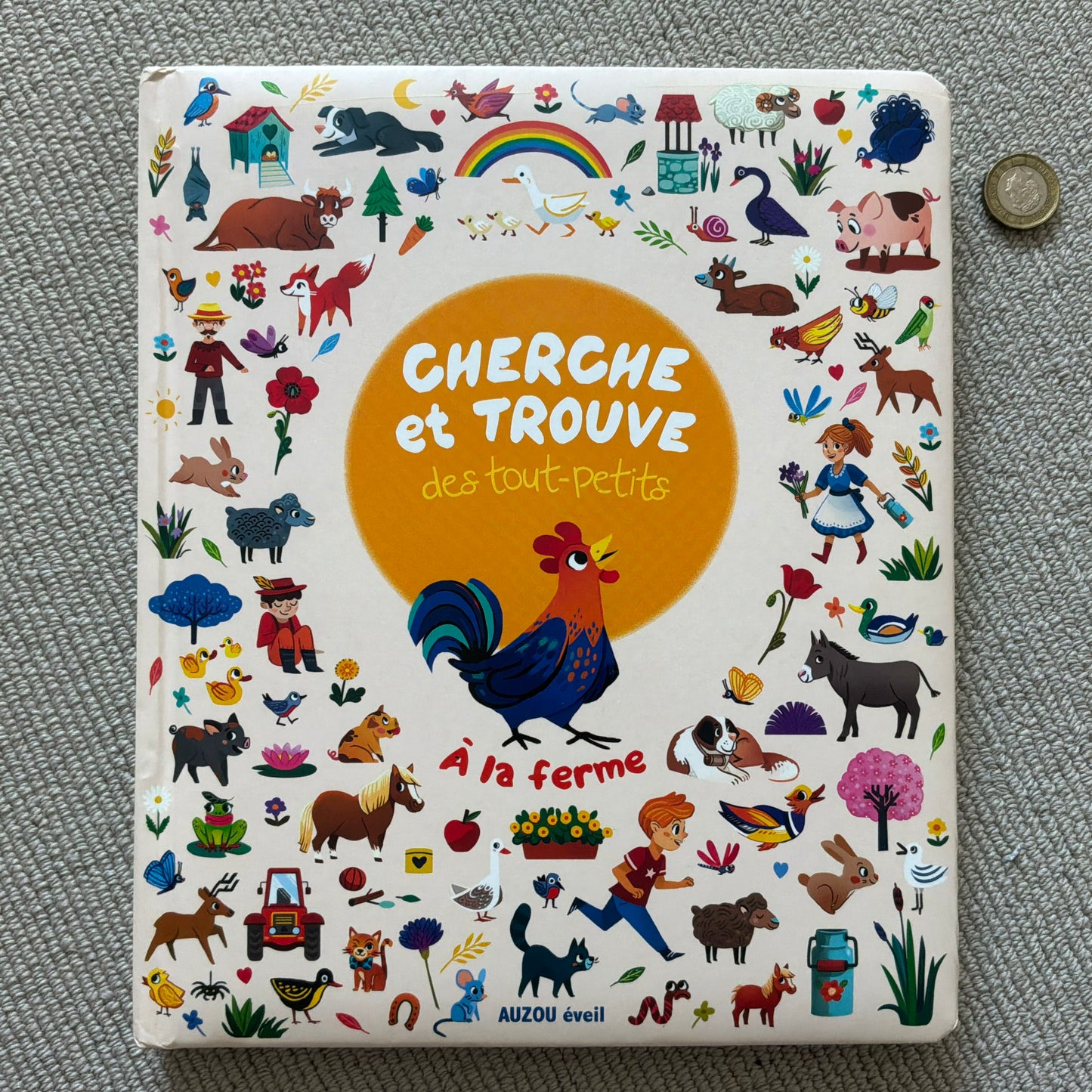Cherche et trouve des tout-petits à la ferme