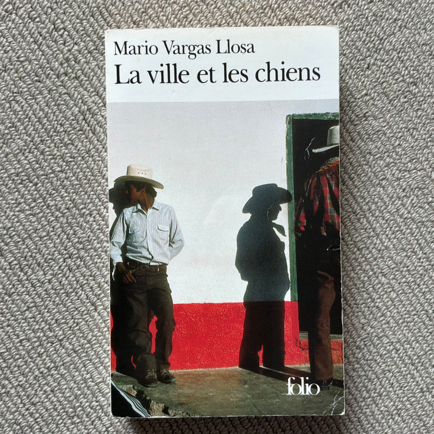 Vargas Llosa, Mario - La ville et les chiens