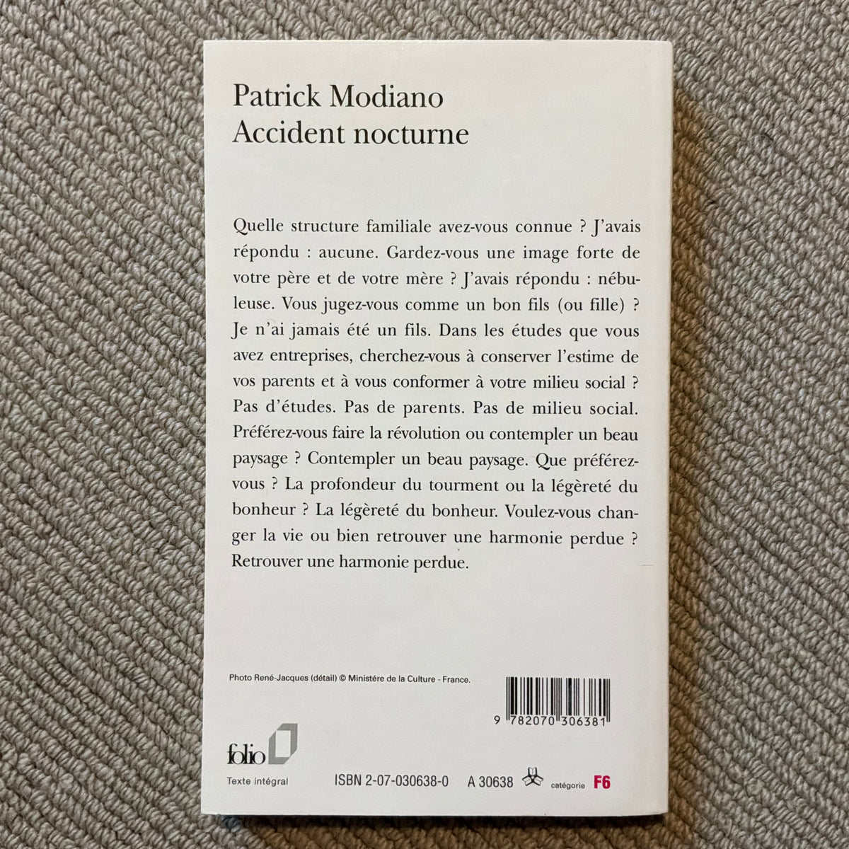 Modiano, Patrick - Accident nocturne