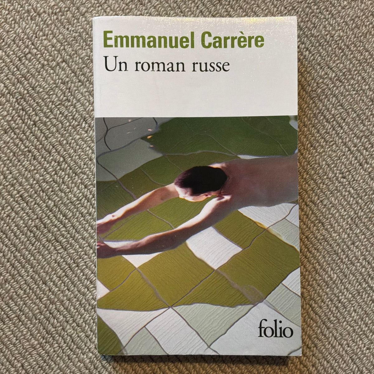 Carrère, Emmanuel - Un roman russe