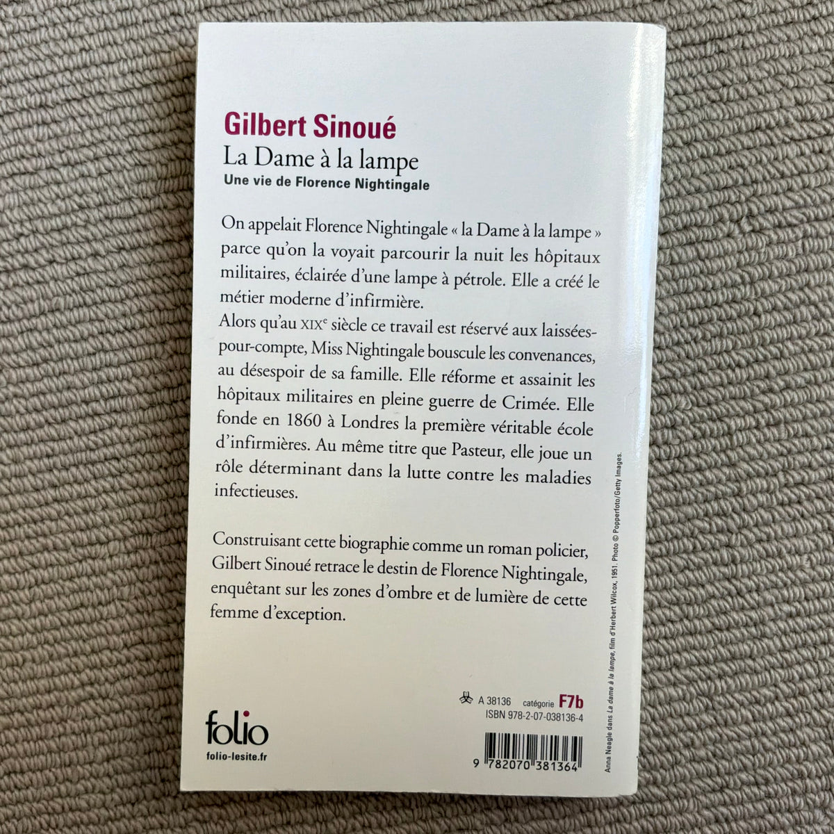 Sinoué, Gilbert - La Dame à la lampe, une vie de Florence Nightingale