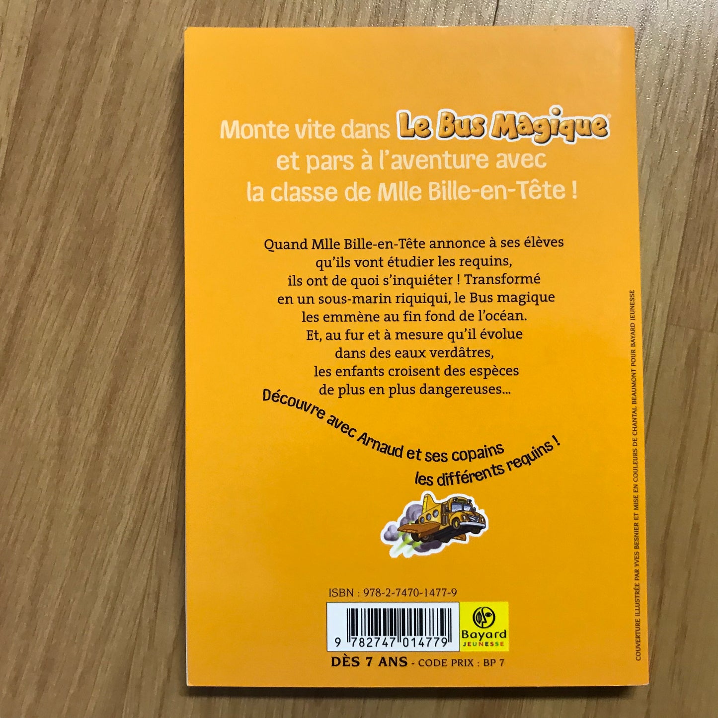 Le bus magique 07: Alerte aux requins ! - Joanna Cole