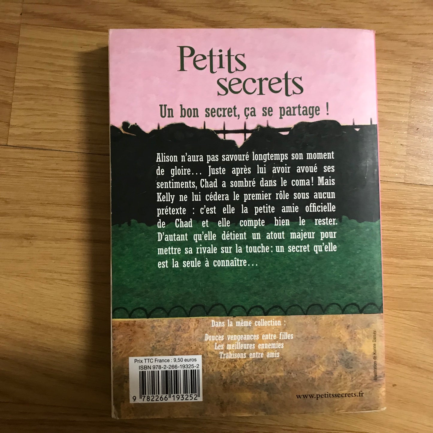 Petits secrets: A la vie, à la mort - Emily Blake