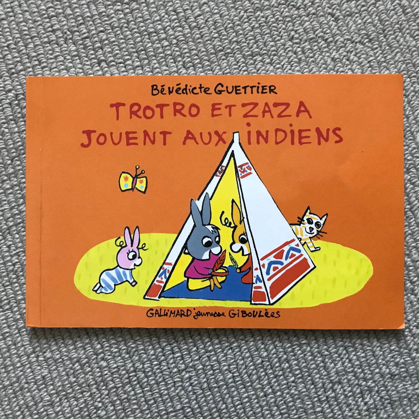 Trotro et Zara jouent aux Indiens - Guettier, B.