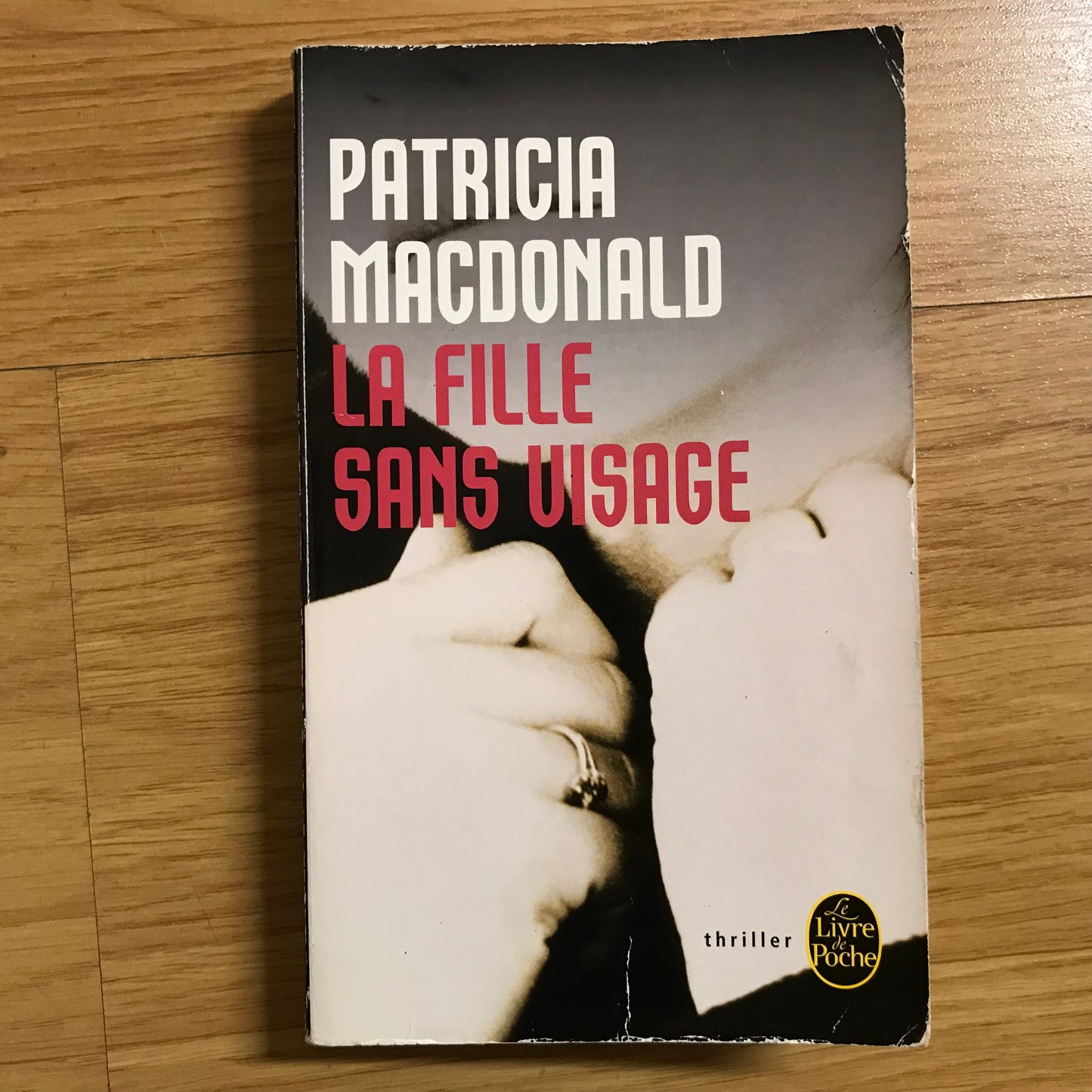 MacDonald, Patricia - La fille sans visage