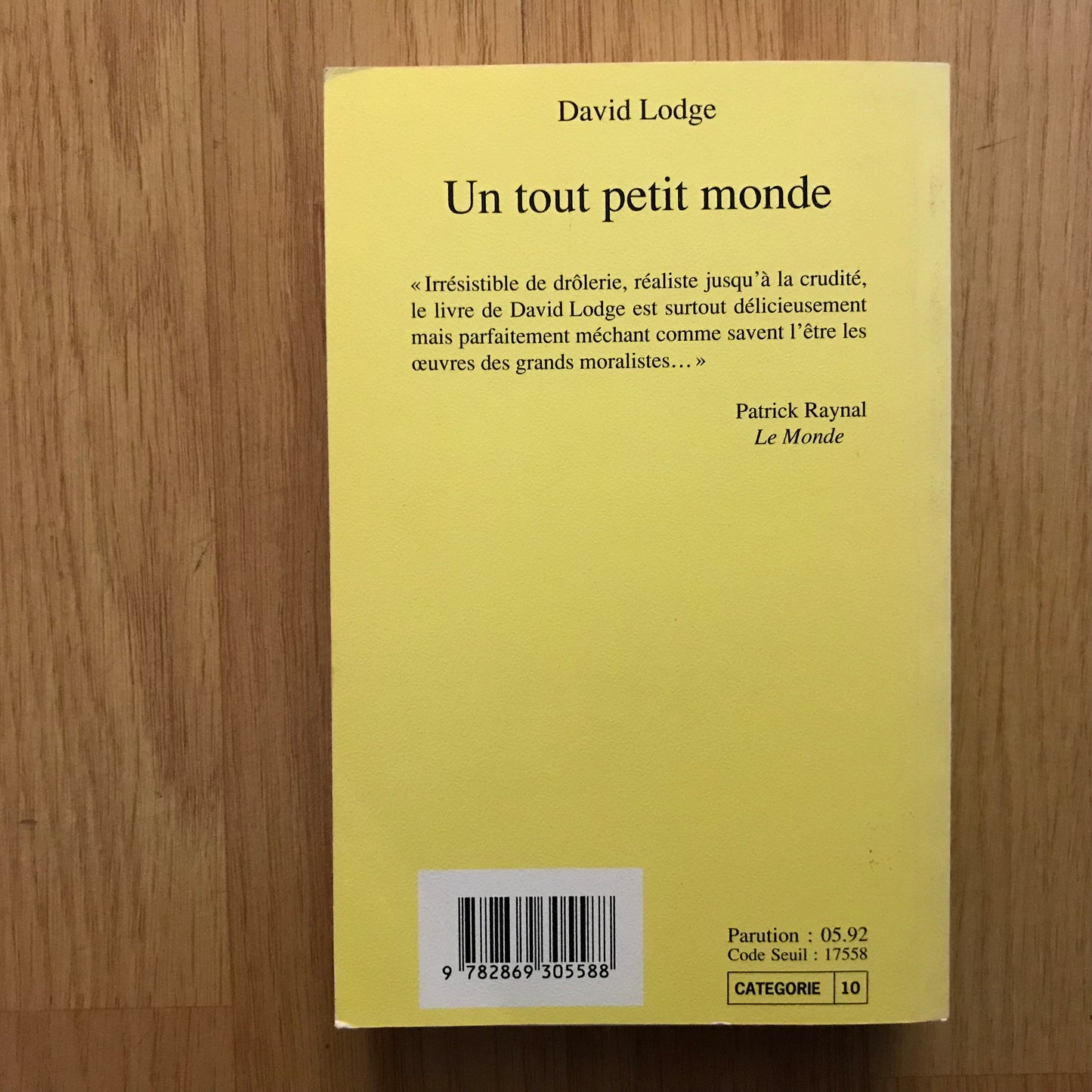 Lodge, David - Un tout petit monde