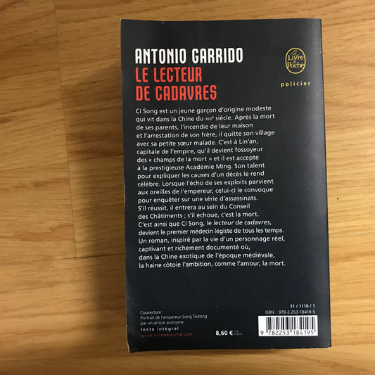 Garrido, Antonio - Le lecteur de cadavres