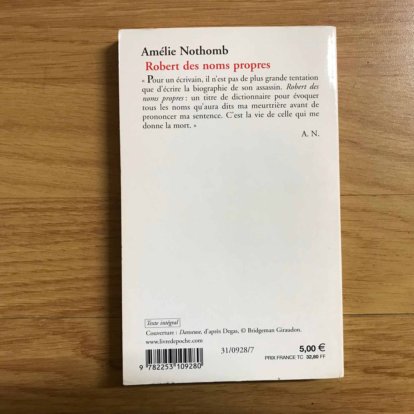 Nothomb, Amélie - Robert des noms propres